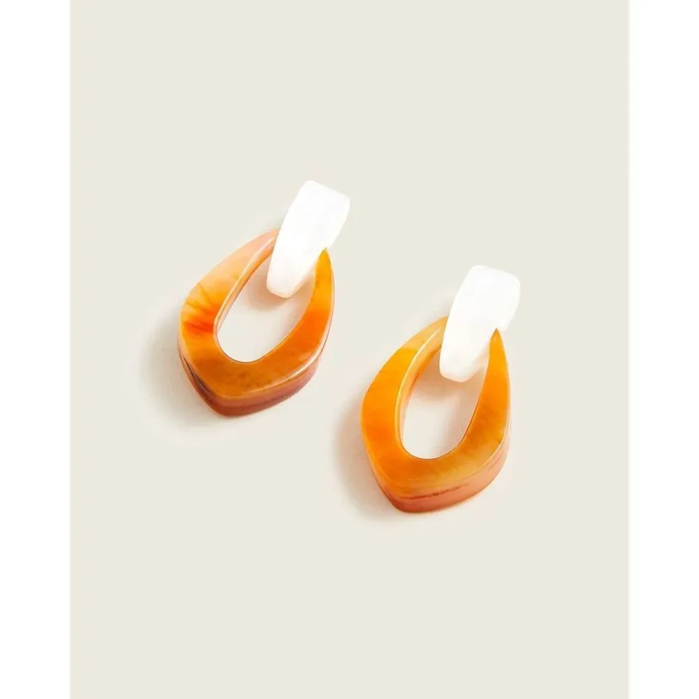 J.Crew | Made-in-Italy Door Knocker Earrings | Sandy Beach
